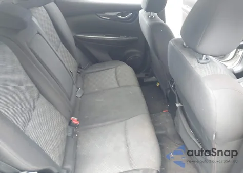 2017 Nissan Rogue Sport Sv z USA, uszkodzony, nr VIN JN1BJ1CR2HW124062